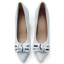 Load image into Gallery viewer, Caitlyn Signature lambskin pumps with whiskers bow