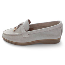 Load image into Gallery viewer, Piper suede loafers