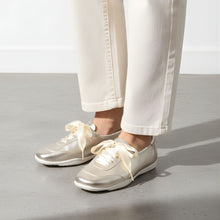 Load image into Gallery viewer, Aeris Ribbon Sneakers