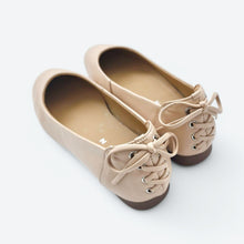Load image into Gallery viewer, Sophie Leather Flats