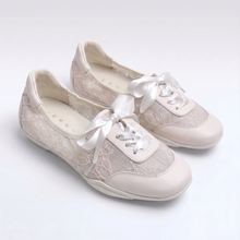 Load image into Gallery viewer, Aeris Ribbon Sneakers