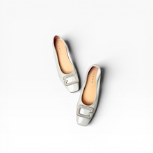 Load image into Gallery viewer, Carla Flats with Buckle