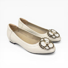 Load image into Gallery viewer, Chiara Floral Flats