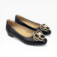 Load image into Gallery viewer, Chiara Floral Flats