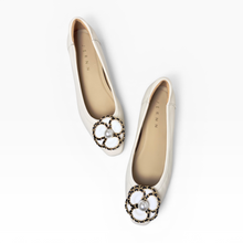 Load image into Gallery viewer, Chiara Floral Flats