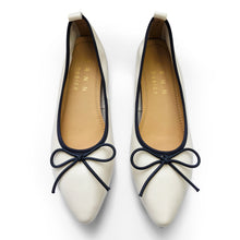 Load image into Gallery viewer, Serena easy wear flats slipon