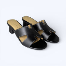 Load image into Gallery viewer, Hannah Low Heel Sandals
