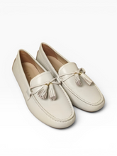 Load image into Gallery viewer, Margaux Tassel Loafers
