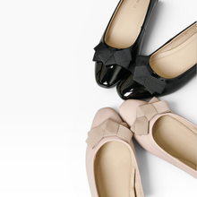 Load image into Gallery viewer, Adeline Bow Pumps