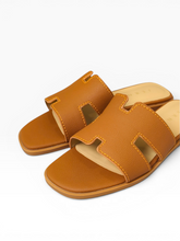 Load image into Gallery viewer, Helena Leather Slides
