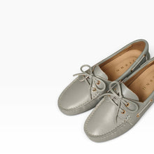 Load image into Gallery viewer, Vespel Loafers