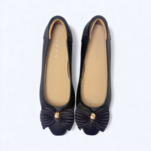Load image into Gallery viewer, Renee Pleated Ribbon Hidden Wedge