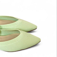 Load image into Gallery viewer, Kindra Flats