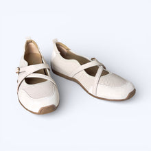 Load image into Gallery viewer, Jenny Comfort Sneakers