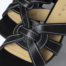 Load image into Gallery viewer, Maddie Low Heel Sandals