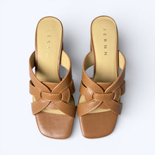 Load image into Gallery viewer, Maddie Low Heel Sandals