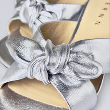 Load image into Gallery viewer, Margot Knotted Low Heel Sandals