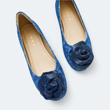 Load image into Gallery viewer, Rosie Slip On Flats