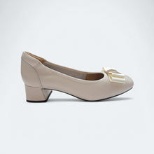 Load image into Gallery viewer, Gloria Lambskin Leather Low Heels