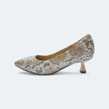 Load image into Gallery viewer, Joanne Low Heel