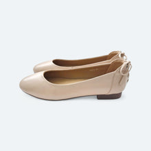 Load image into Gallery viewer, Sophie Leather Flats