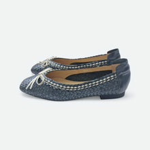 Load image into Gallery viewer, Harmony Handwoven Flats