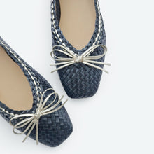 Load image into Gallery viewer, Harmony Handwoven Flats
