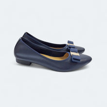 Load image into Gallery viewer, Maura Office Flats