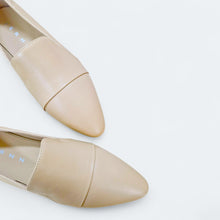 Load image into Gallery viewer, Hiro Anytime Flat Loafers
