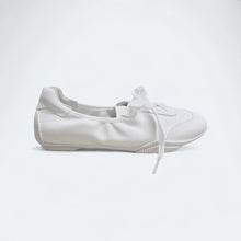 Load image into Gallery viewer, Ribbon Sneakers
