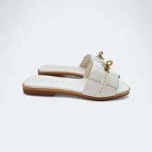 Load image into Gallery viewer, Molly Premium Leather Flats