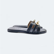 Load image into Gallery viewer, Comma Comfy Sandal