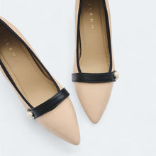 Load image into Gallery viewer, Marry Anne Low Heels