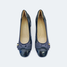 Load image into Gallery viewer, Genevieve Lambskin Leather Low Heels