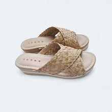 Load image into Gallery viewer, Victorian Weave Wedge Sandal