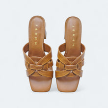 Load image into Gallery viewer, Vue Low Heel