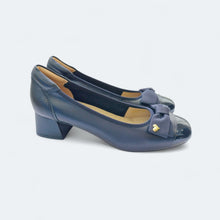 Load image into Gallery viewer, Genevieve Lambskin Leather Low Heels