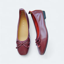 Load image into Gallery viewer, Cici Comfy Flats