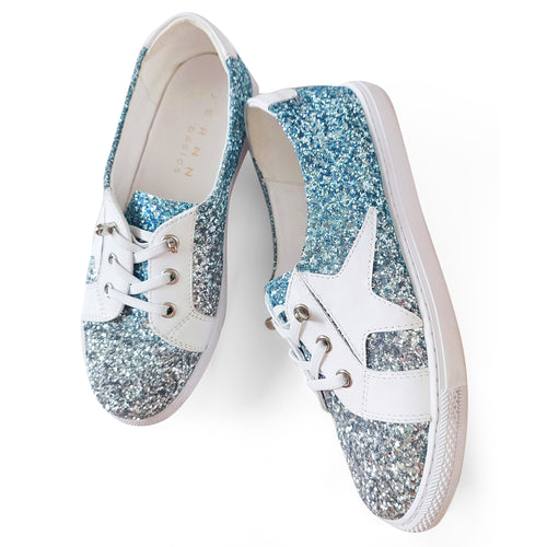 Lightweight sneakers with ombre glitters