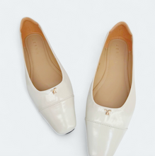 Load image into Gallery viewer, Festa Everday Flats