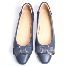 Load image into Gallery viewer, Venice Ribbon Flats with Metal Accents