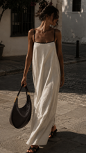 Load image into Gallery viewer, Serena Woven Hobo Bag
