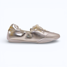 Load image into Gallery viewer, Aeris Ribbon Sneakers
