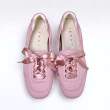 Load image into Gallery viewer, Aeris Ribbon Sneakers
