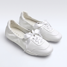 Load image into Gallery viewer, Aeris Ribbon Sneakers
