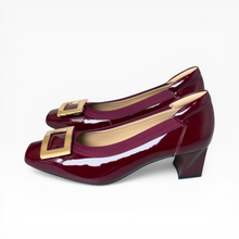 Load image into Gallery viewer, Cheryl Soft Patent Pumps
