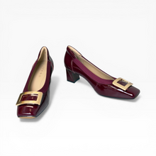 Load image into Gallery viewer, Cheryl Soft Patent Pumps

