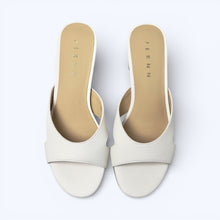 Load image into Gallery viewer, Claude Low Heel Sandals
