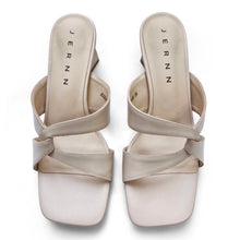 Load image into Gallery viewer, Vivia side cross sandals
