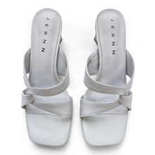 Load image into Gallery viewer, Vivia side cross sandals
